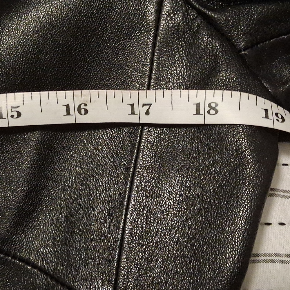 Wilson Dark Leather Blazer Jacket. Measure Under Arm 18 Inch. Shoulder 16 Across - Picture 6 of 8